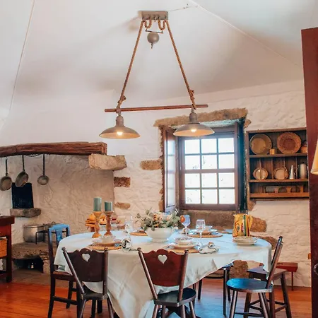 Just Like - Casa Do Cadinho Viana do Castelo