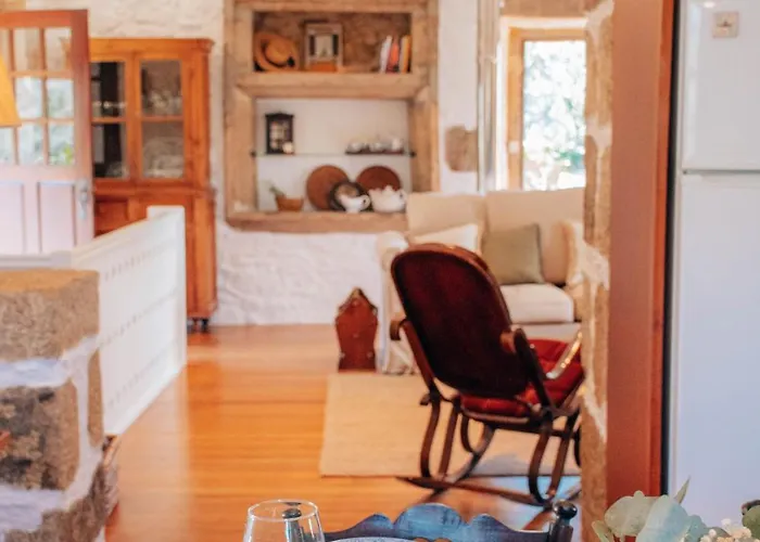 Just Like - Casa Do Cadinho